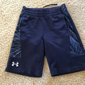 Boys under Armour shorts